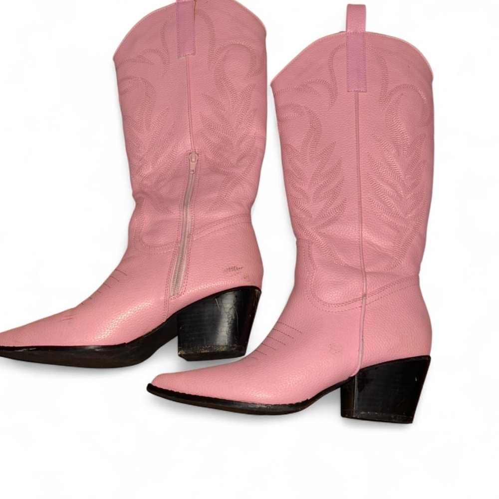 pink heeled cowboy boots